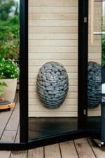 HUUM Drop on a haljas outdoor sauna