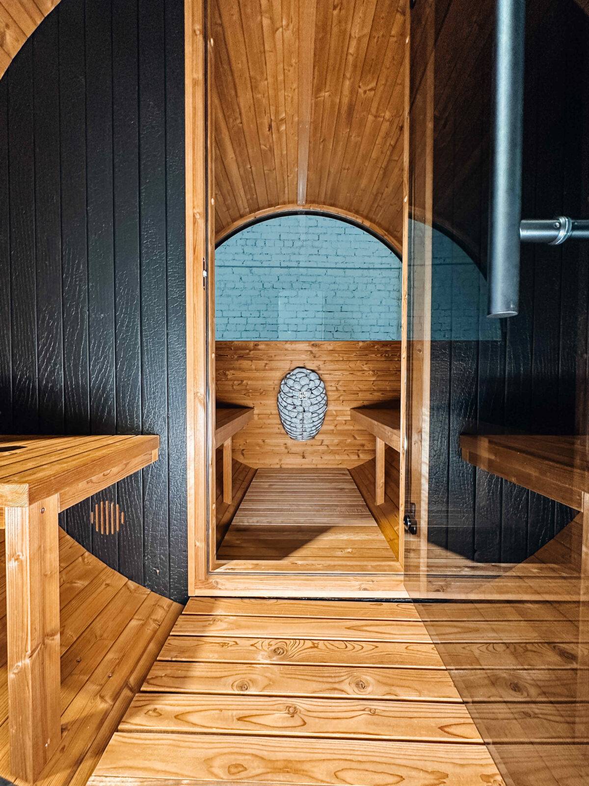 Thermory Ignite Black Barrel Sauna - Image 13