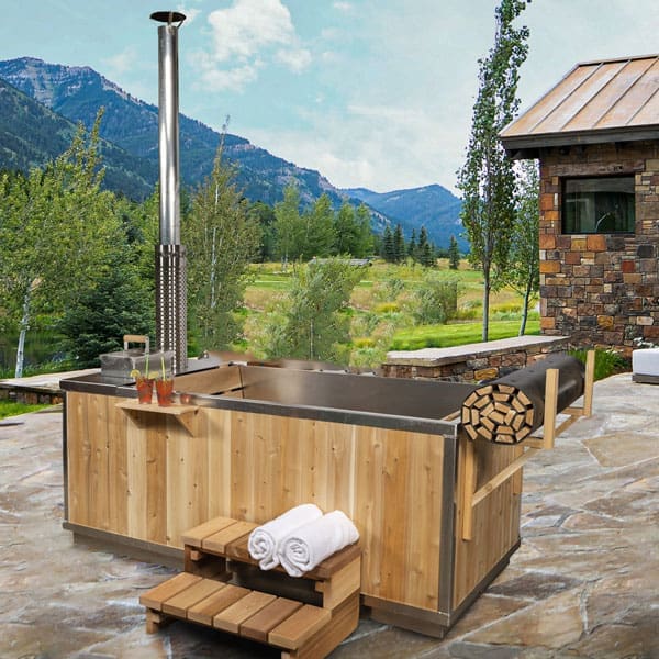 Starlight Wood Burning Hot Tub wfrom Dundalk Leisurecraft