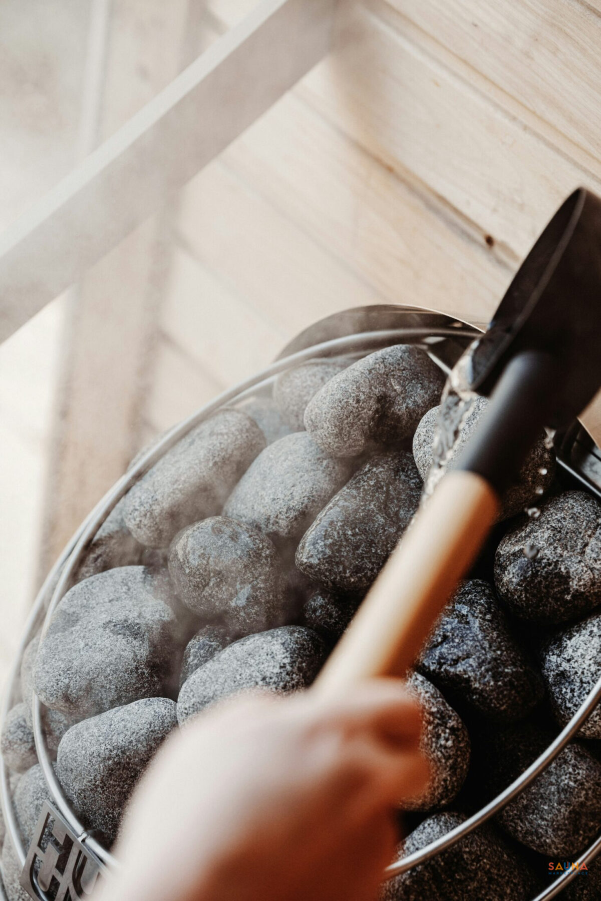 Huum-7Eza_Lbgody-Unsplash Huum Drop Electric Sauna Heater - Image 32