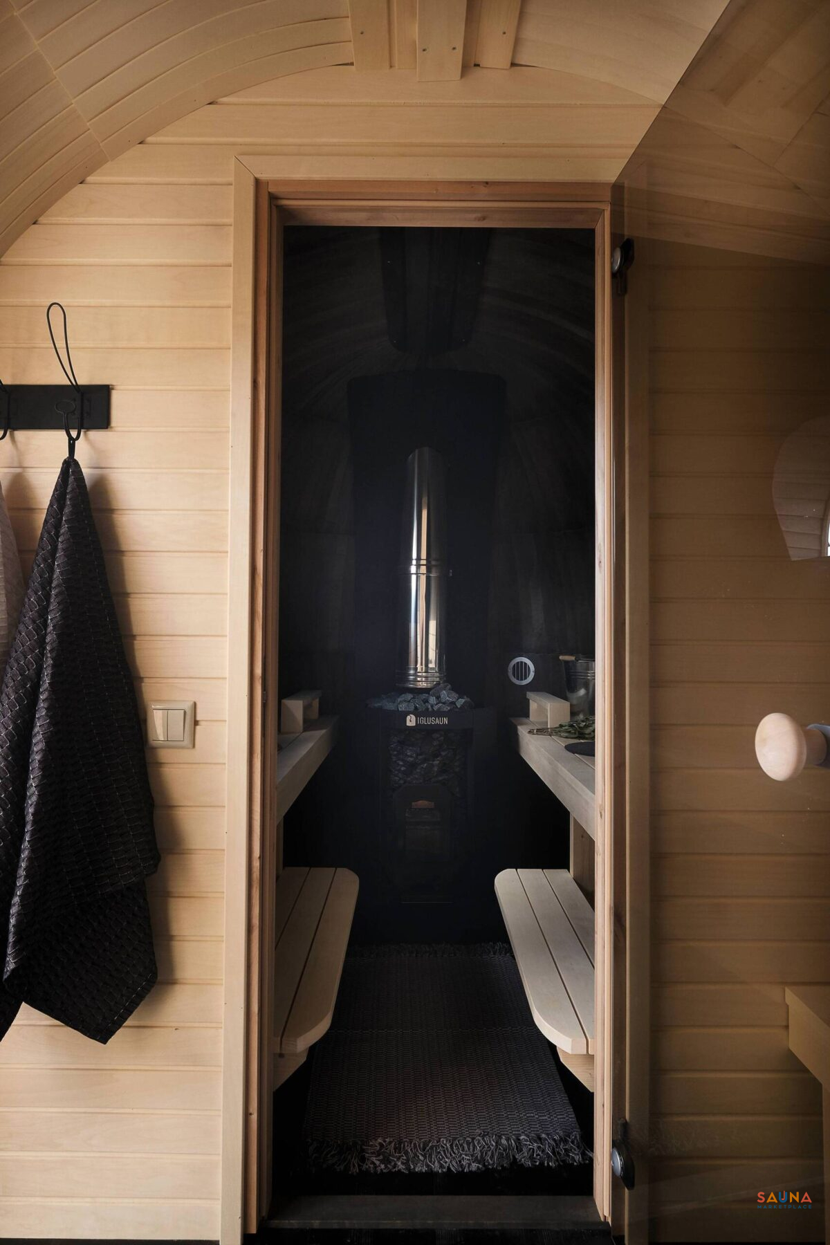 Iglucraft Double Iglusauna — Fully Assembled Outdoor Sauna (Up To 6‑Person) - Image 3